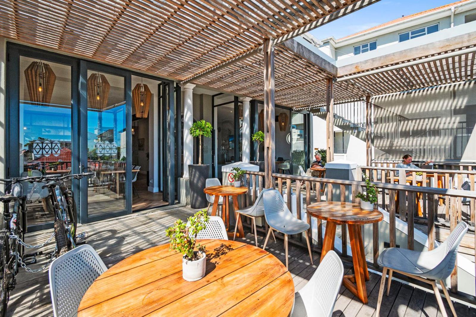 Antrim Boutique By Totalstay Hotel *
