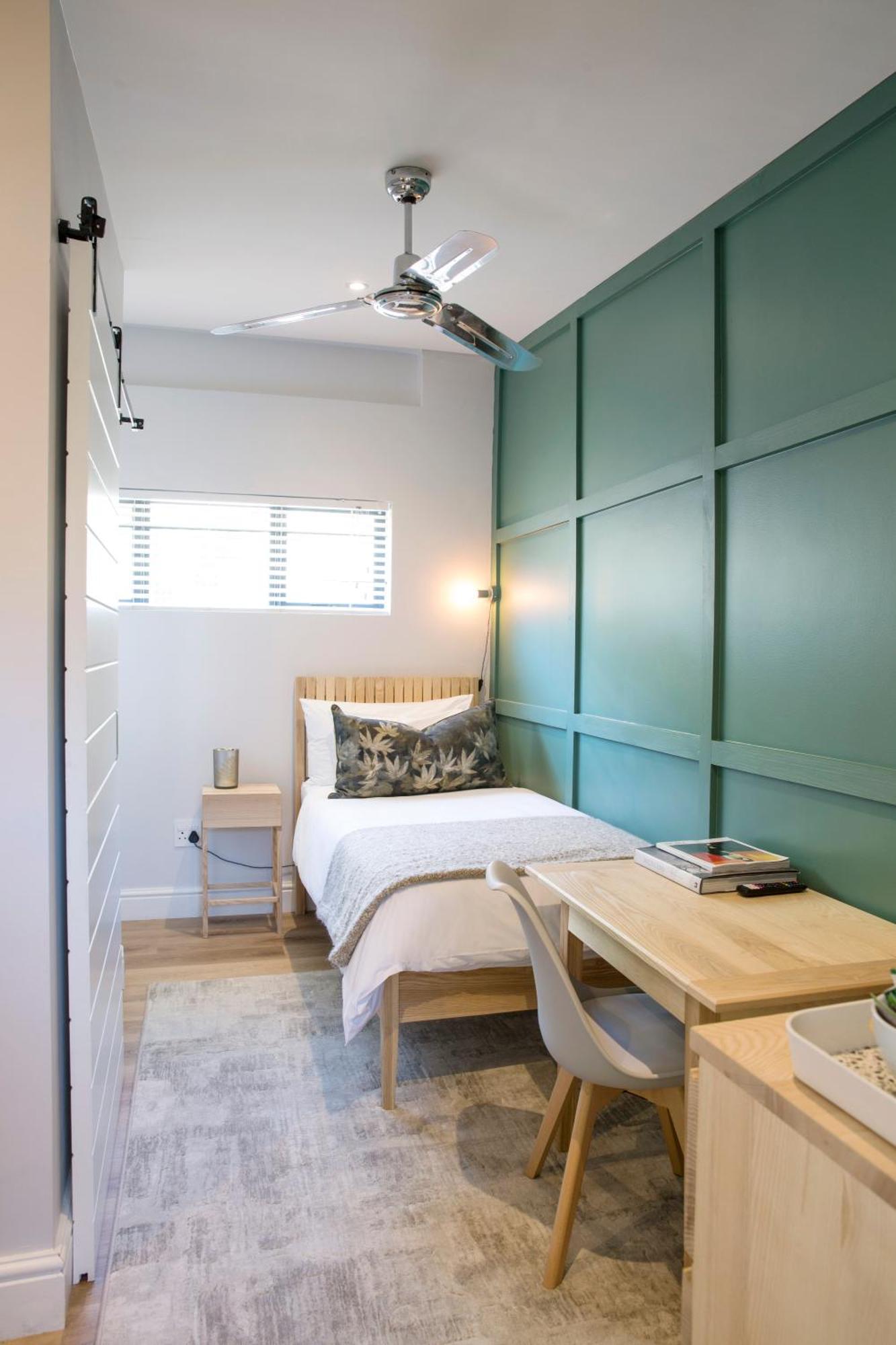 Antrim Boutique By Totalstay Hotel *